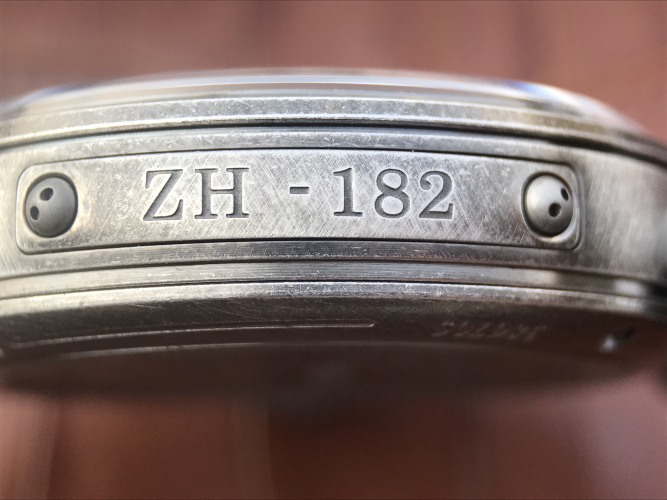 复刻手表真力时手表怎么样 XF真力时飞行员11.1940.679 / 93.C800复古大飞 第11张